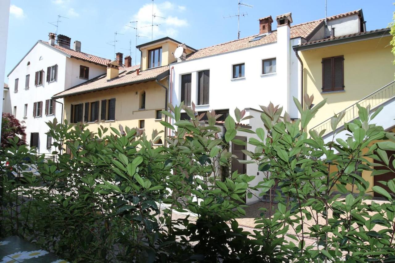 Corte della Crisalide Ampio e luminoso bilocale in centro storico Cernusco Sul Naviglio Esterno foto